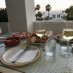 Jardines De Golondrinas With Sea Views