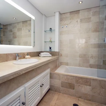 Jardines De Golondrinas With Sea Views Apartment *