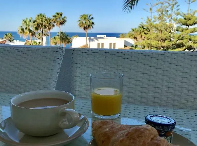 Jardines De Golondrinas With Sea Views Lejlighed Marbella